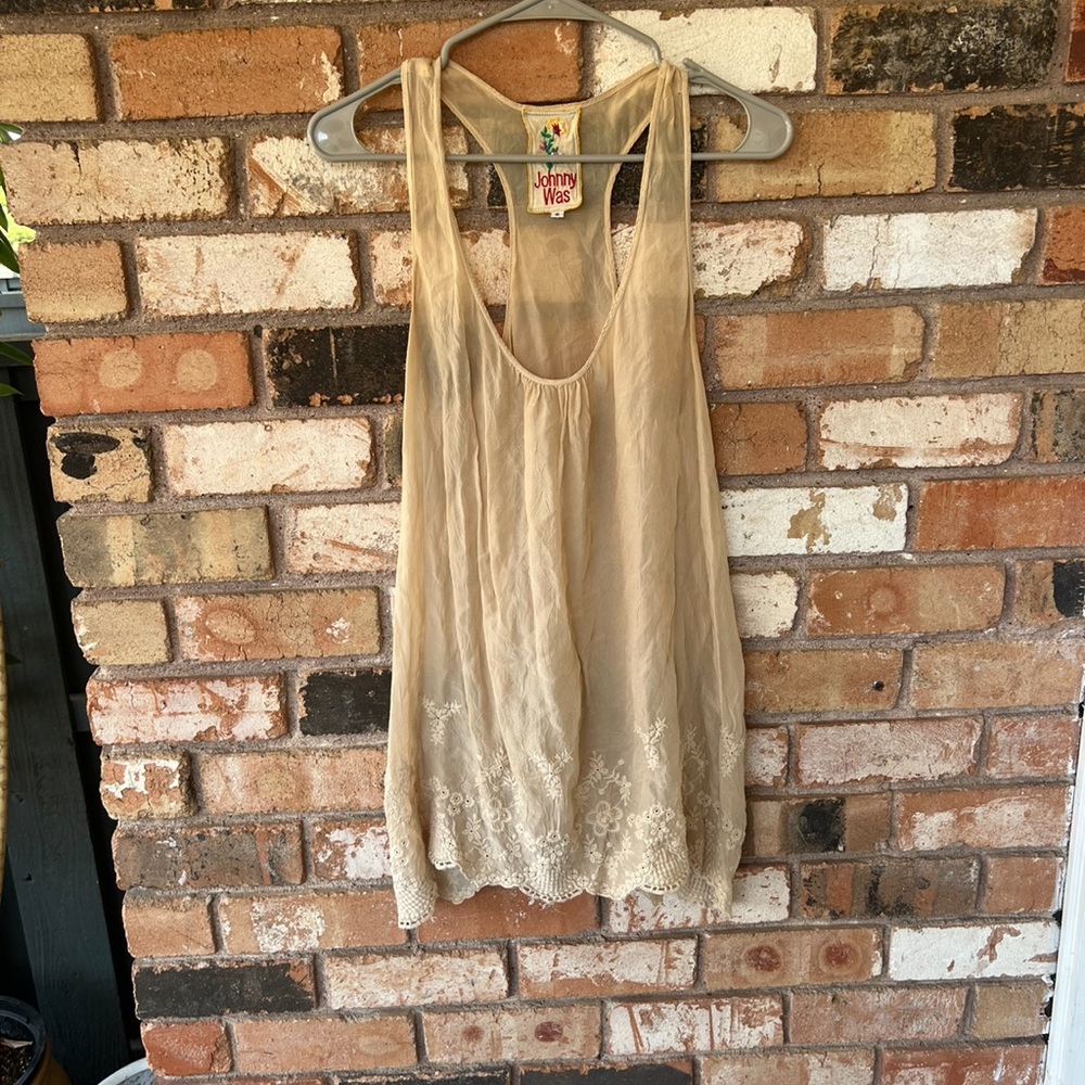 Johnny Was Cream Floral Embriodered Tunic Top